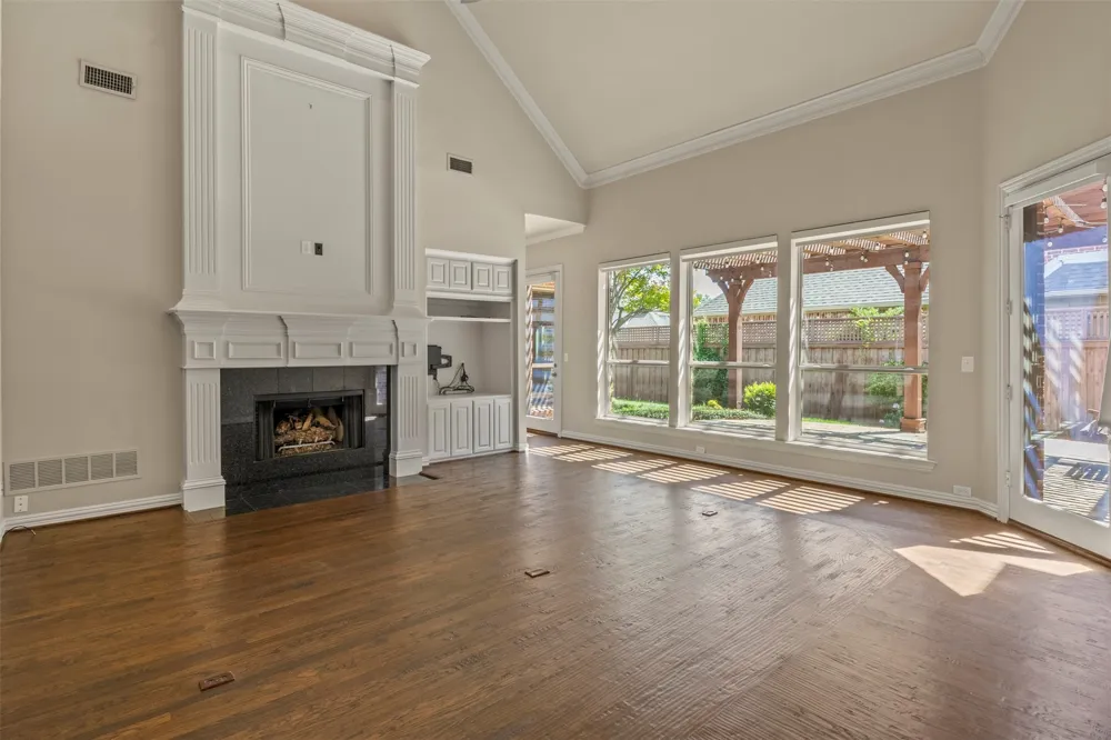 5812 Kingsbrook Drive Plano, TX 75093