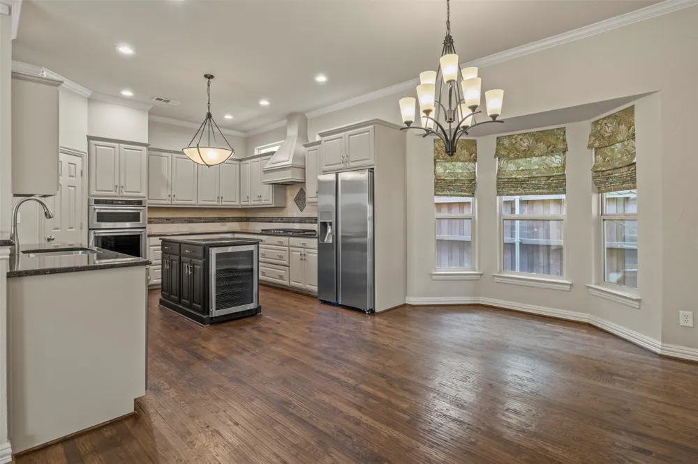 5812 Kingsbrook Drive Plano, TX 75093