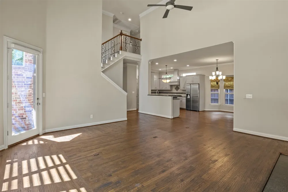 5812 Kingsbrook Drive Plano, TX 75093