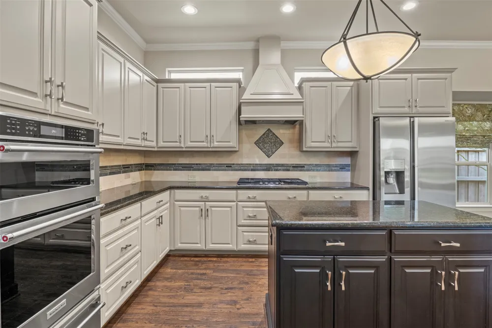 5812 Kingsbrook Drive Plano, TX 75093