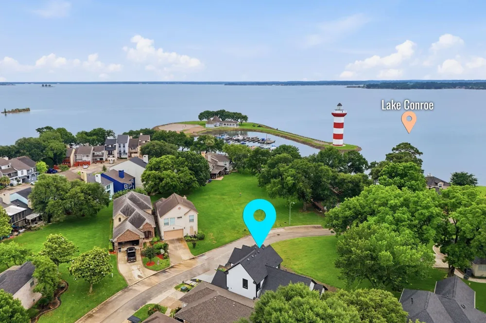 11317 Main Sail Loop Willis, TX 77138