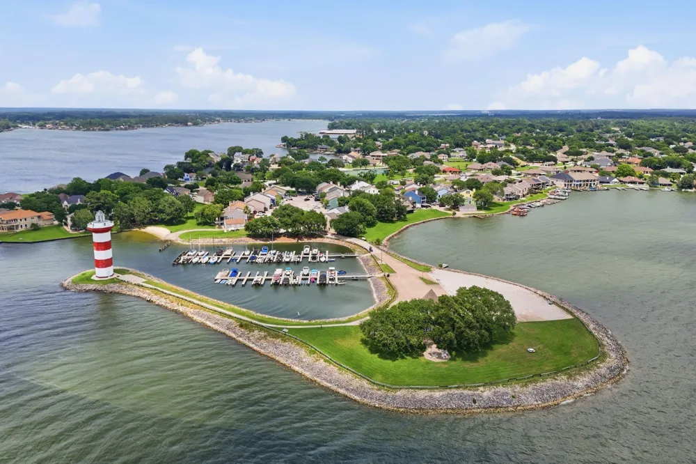 11317 Main Sail Loop Willis, TX 77138