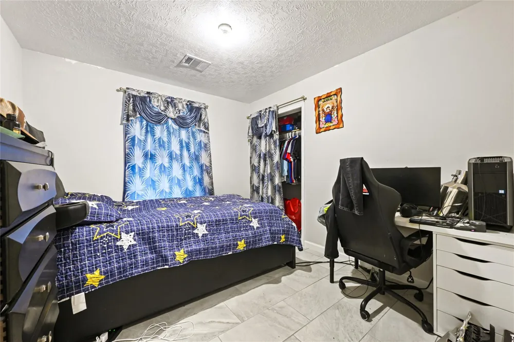 15934 Estella Lane Houston, TX 77090