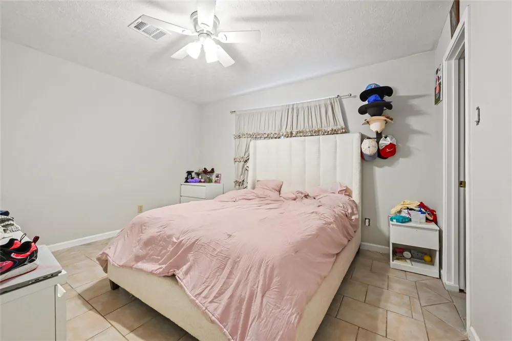 15934 Estella Lane Houston, TX 77090