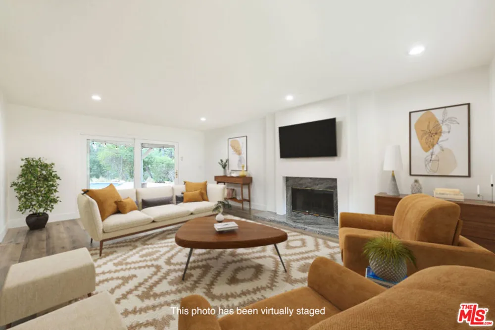 26038 Trana Circle Calabasas, CA 91302