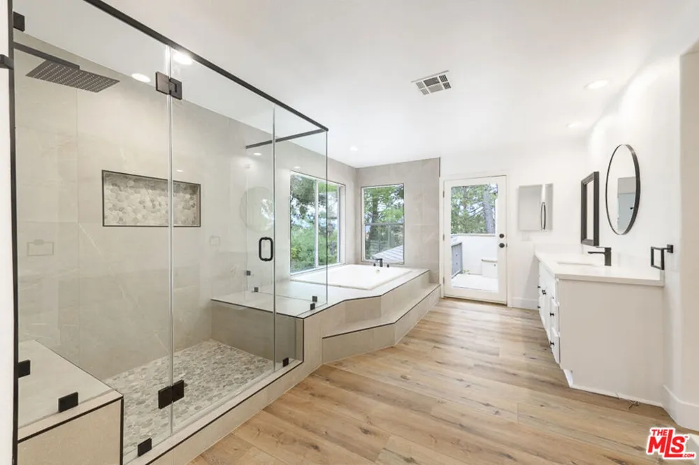 26038 Trana Circle Calabasas, CA 91302