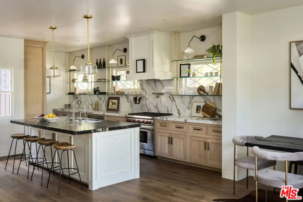 1635 Genesee Avenue Los Angeles, CA 90046