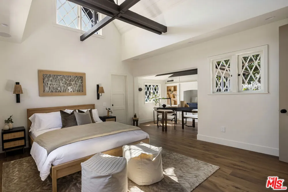 1635 Genesee Avenue Los Angeles, CA 90046