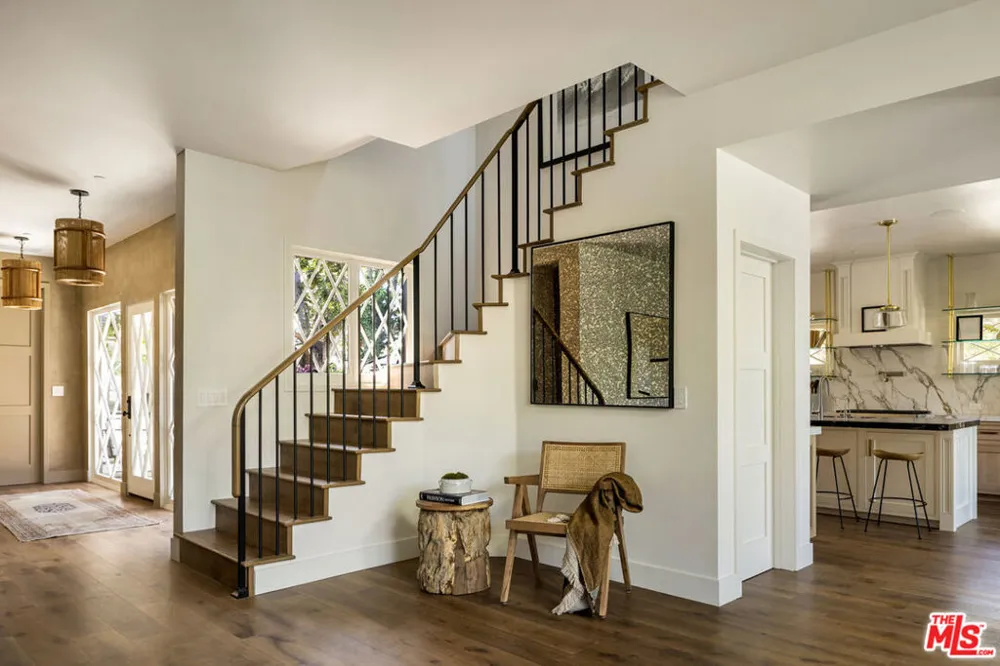 1635 Genesee Avenue Los Angeles, CA 90046