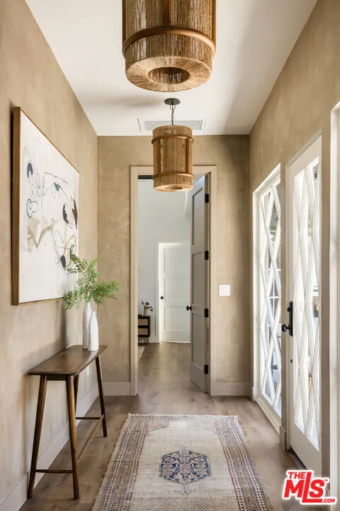 1635 Genesee Avenue Los Angeles, CA 90046
