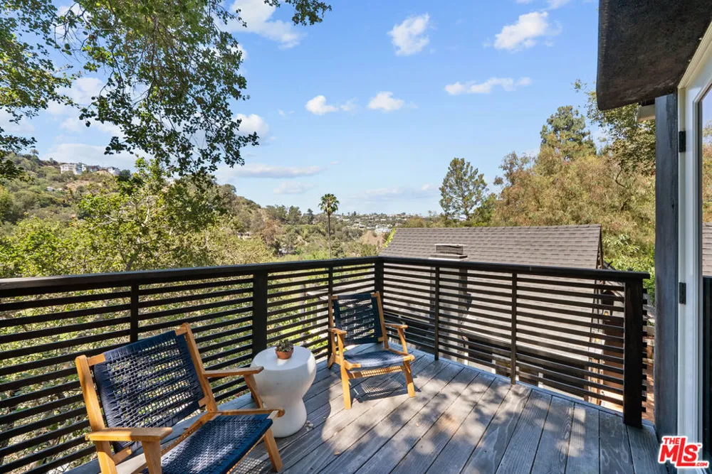 8316 Maple Drive Los Angeles, CA 90046