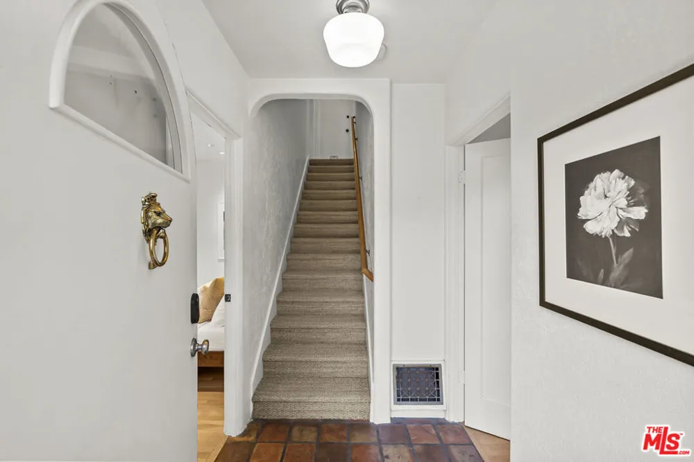 8316 Maple Drive Los Angeles, CA 90046