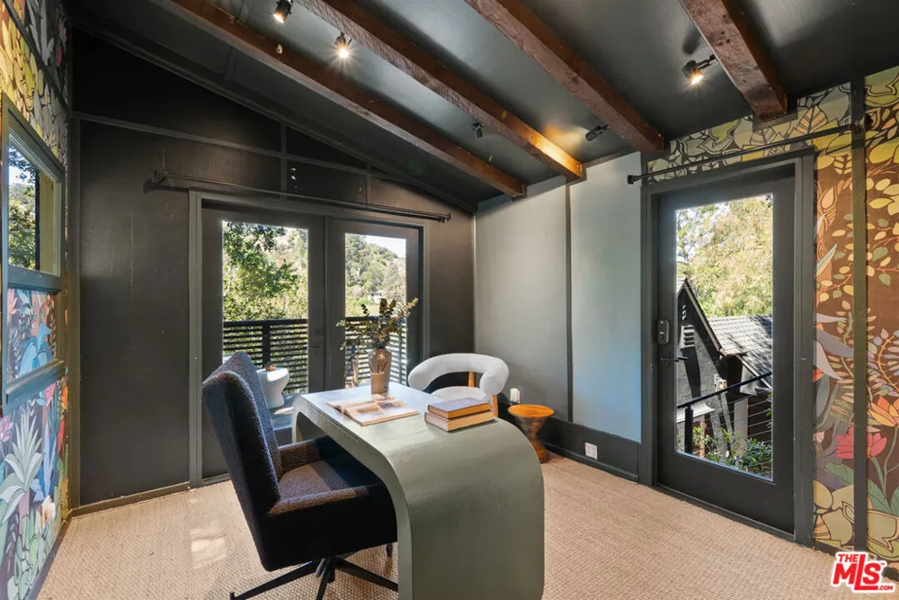 8316 Maple Drive Los Angeles, CA 90046