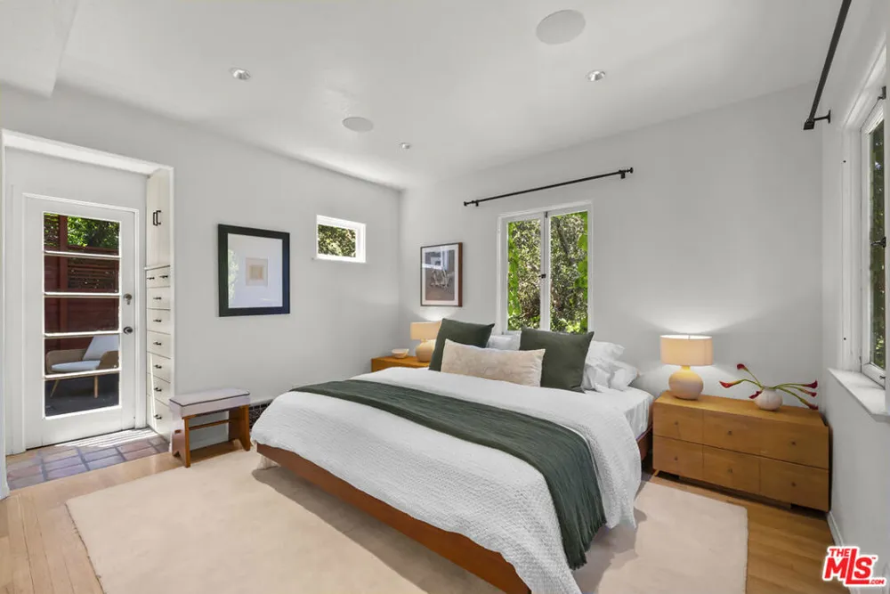 8316 Maple Drive Los Angeles, CA 90046