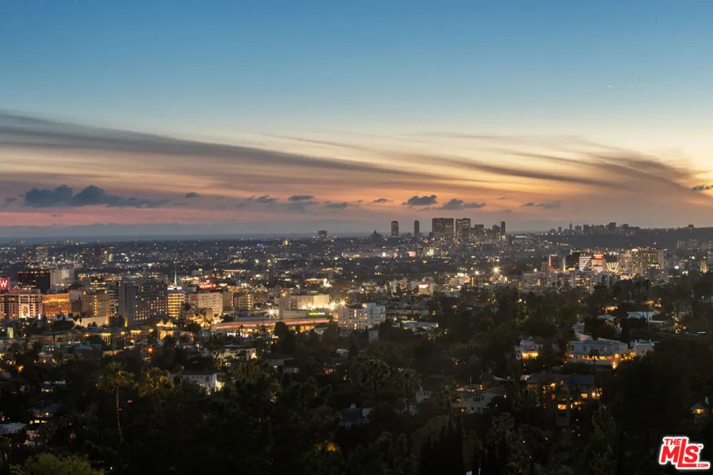 5690 Hill Oak Drive Los Angeles, CA 90068