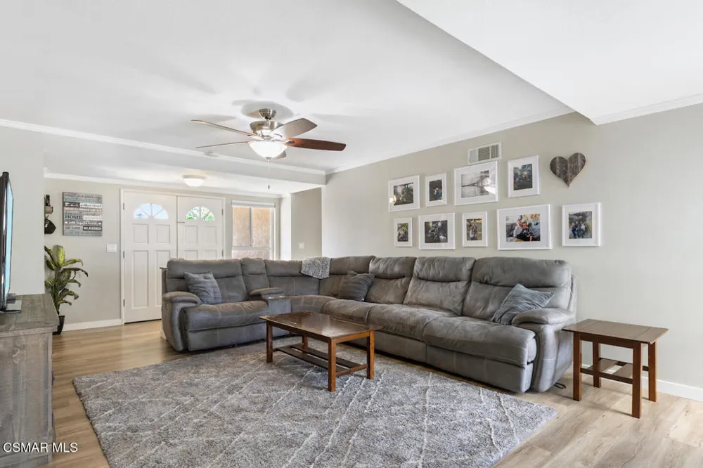 3339 Bryan Avenue Simi Valley, CA 93063