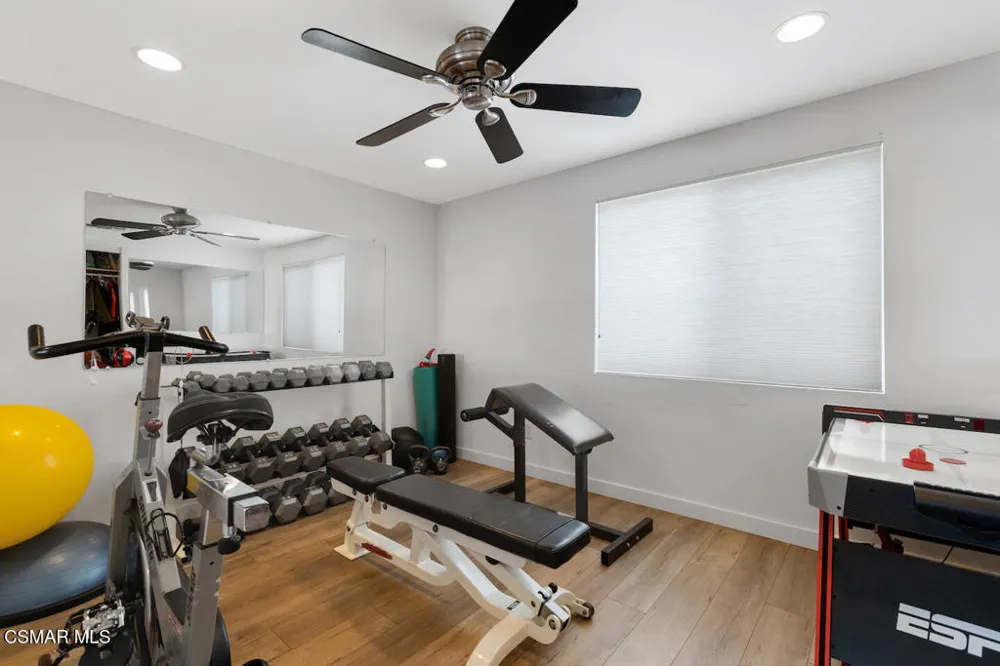 3339 Bryan Avenue Simi Valley, CA 93063
