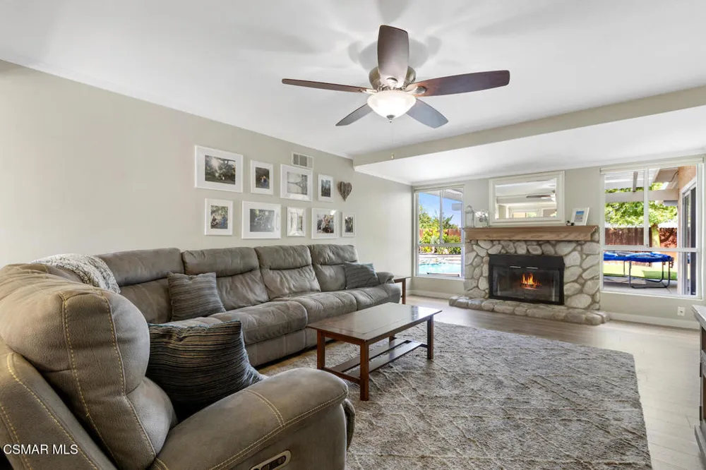 3339 Bryan Avenue Simi Valley, CA 93063