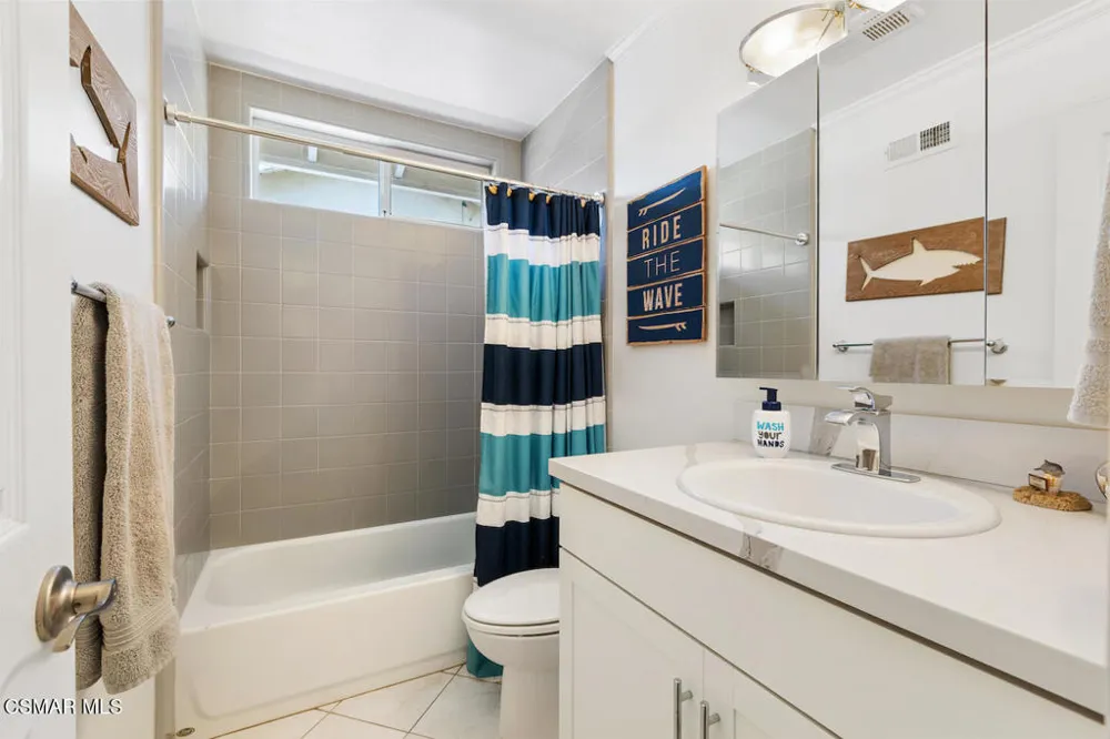 3339 Bryan Avenue Simi Valley, CA 93063