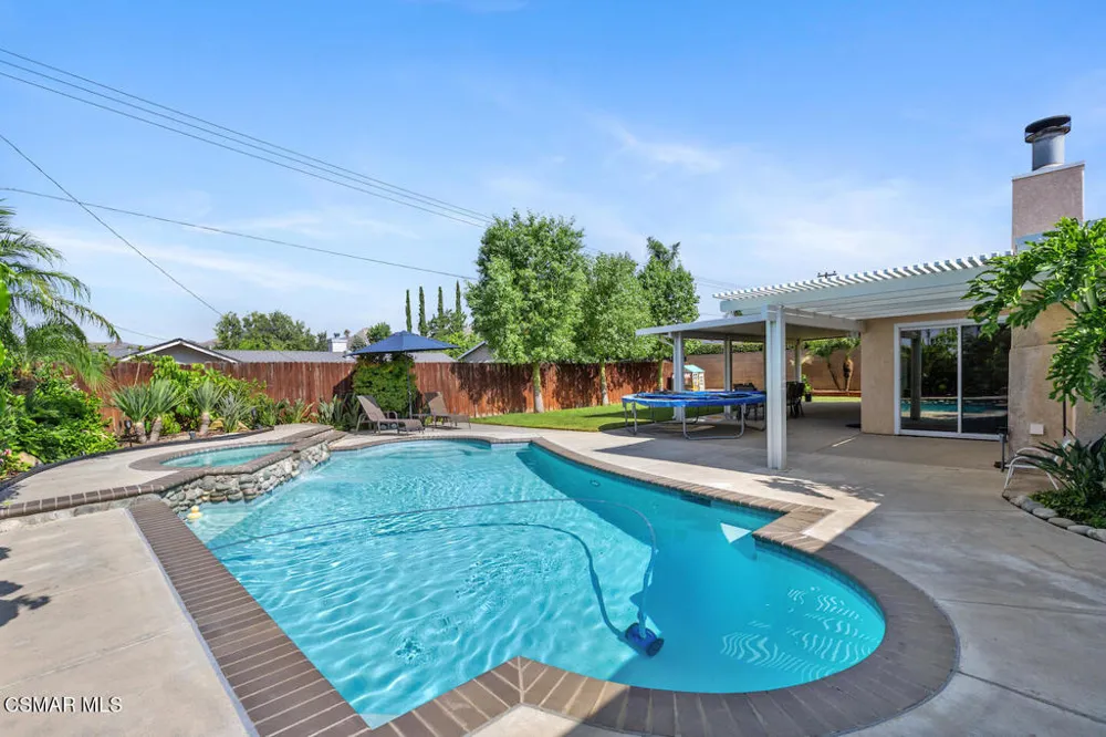 3339 Bryan Avenue Simi Valley, CA 93063