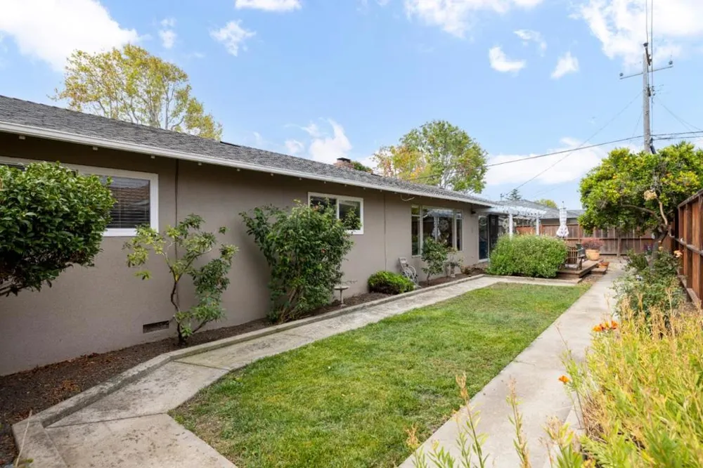 519 San Miguel Avenue Salinas, CA 93901