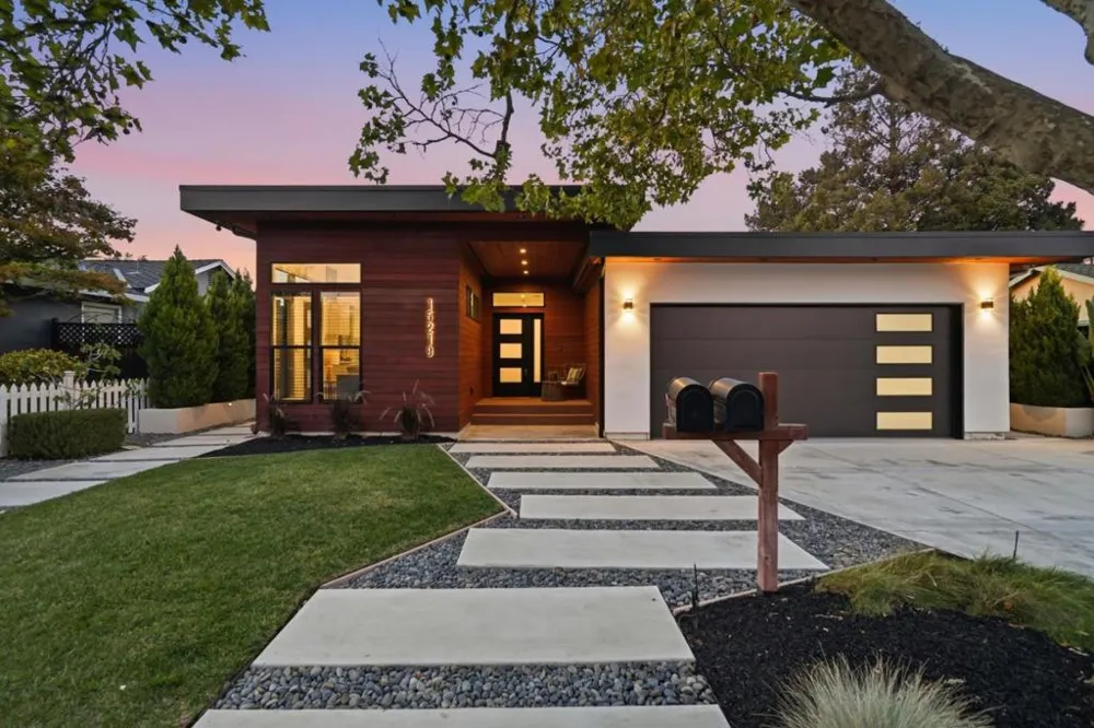 15219 Herring Avenue San Jose, CA 95124