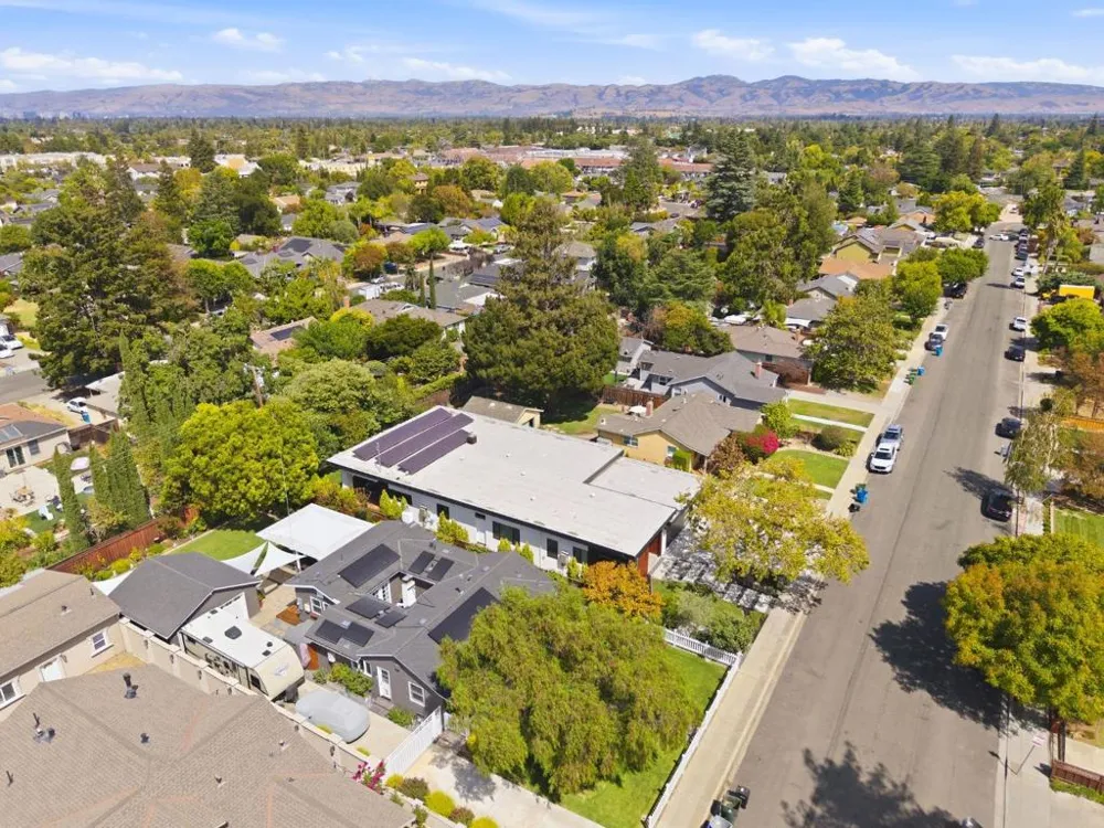 15219 Herring Avenue San Jose, CA 95124