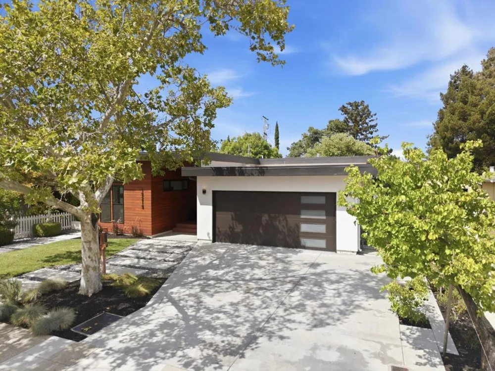 15219 Herring Avenue San Jose, CA 95124