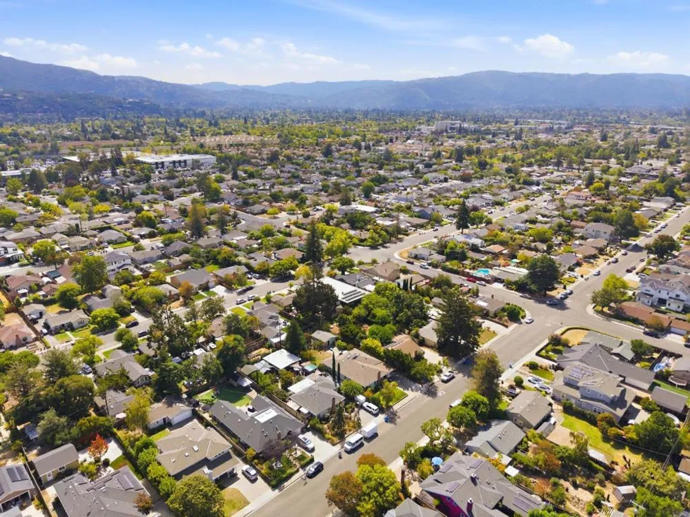 15219 Herring Avenue San Jose, CA 95124