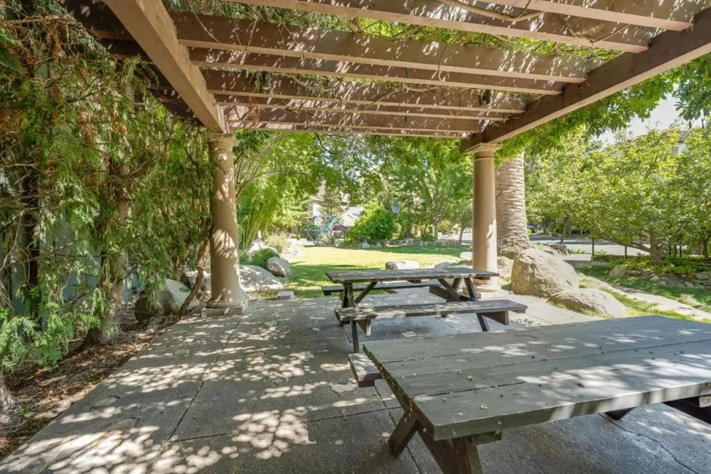 90 Castillo Lane Milpitas, CA 95035
