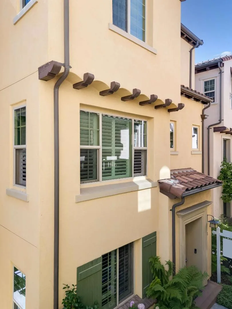 90 Castillo Lane Milpitas, CA 95035