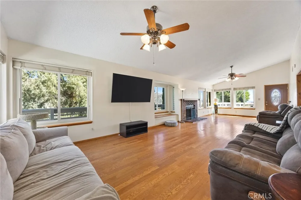 120 South End Frazier Park, CA 93225