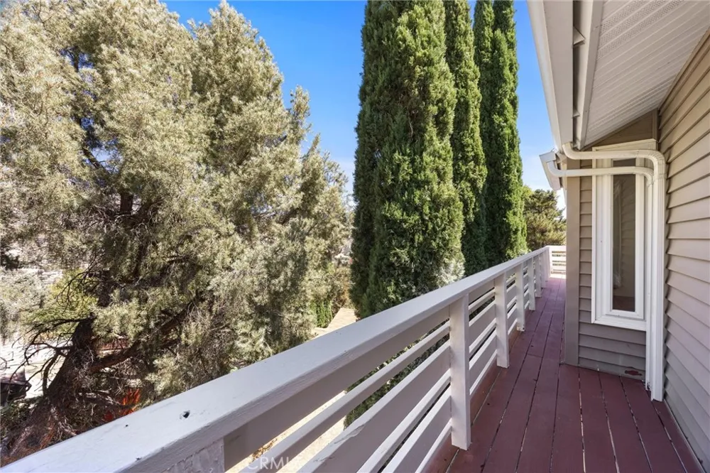 120 South End Frazier Park, CA 93225