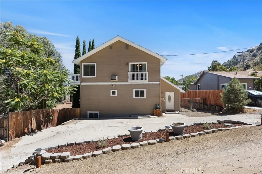 120 South End Frazier Park, CA 93225