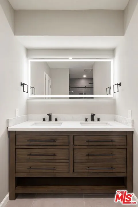 1209 Larrabee Street #4 West Hollywood, CA 90069