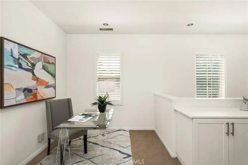 61 Cactus Flower Irvine, CA 92620