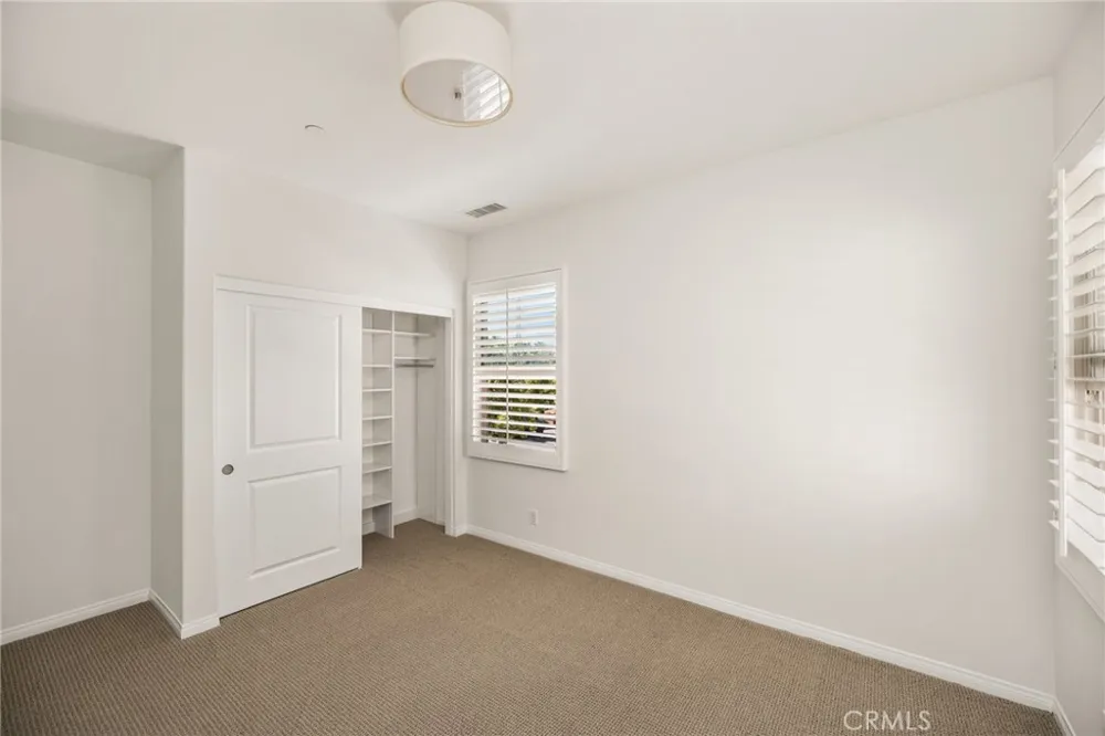 61 Cactus Flower Irvine, CA 92620