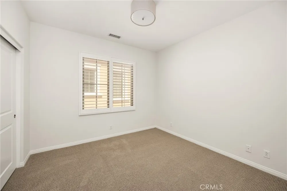 61 Cactus Flower Irvine, CA 92620