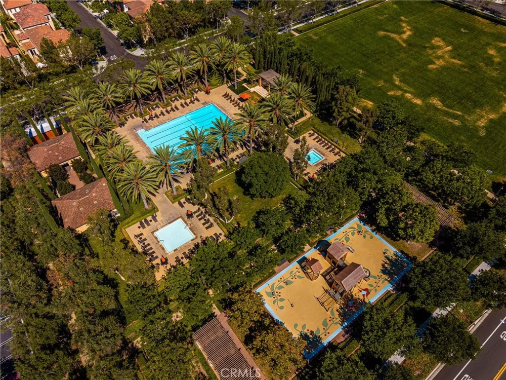 61 Cactus Flower Irvine, CA 92620