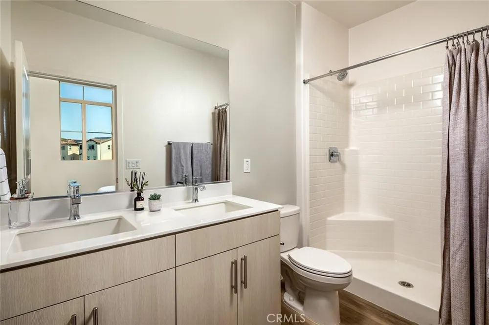 27867 S Rainbow Drive San Pedro, CA 90732