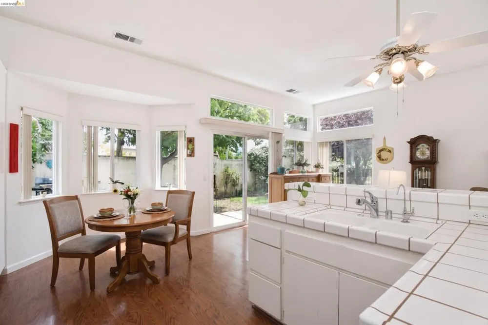 30 Winesap Dr Brentwood, CA 94513