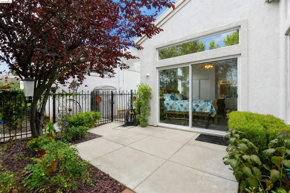 30 Winesap Dr Brentwood, CA 94513