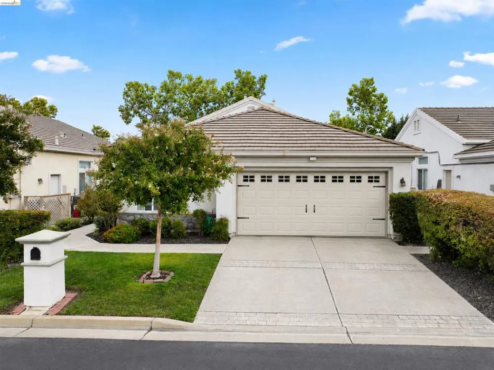 30 Winesap Dr Brentwood, CA 94513