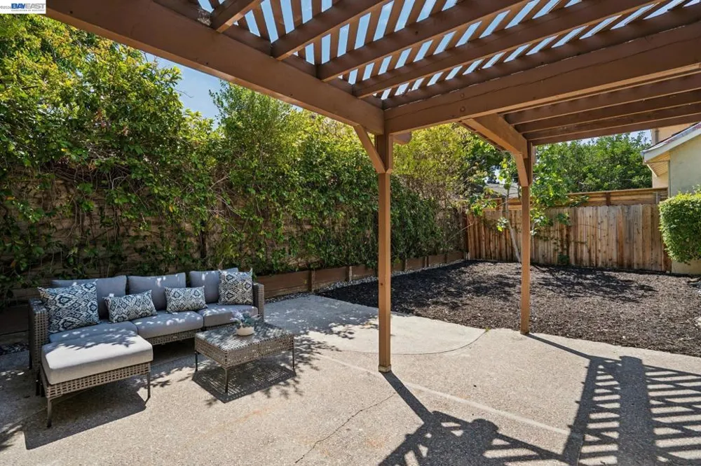 2932 Barrington Terrance Fremont, CA 94536