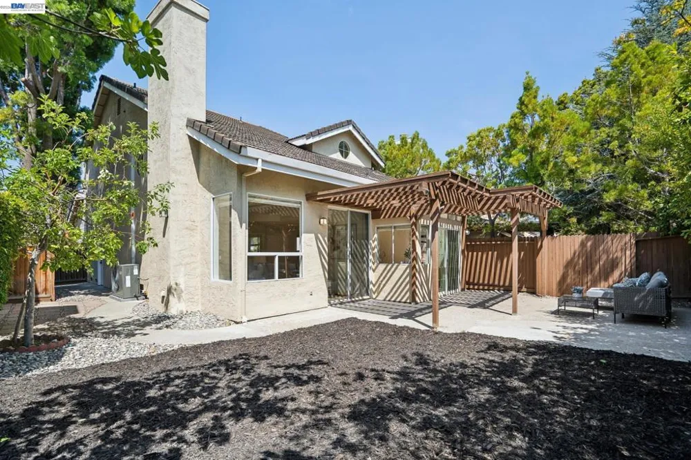 2932 Barrington Terrance Fremont, CA 94536