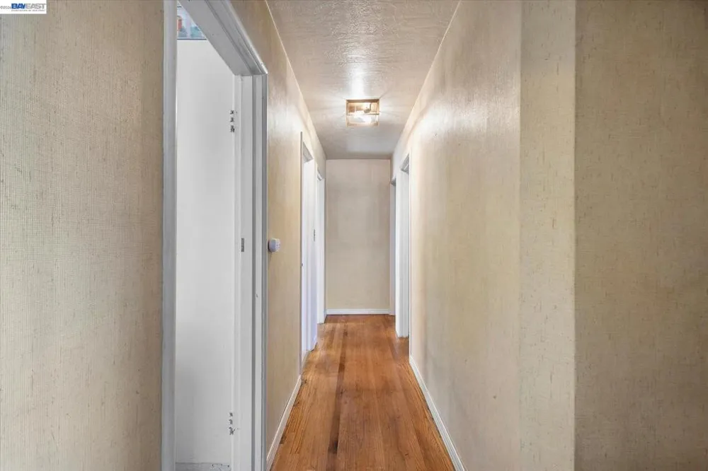 477 Cascade Rd San Leandro, CA 94577