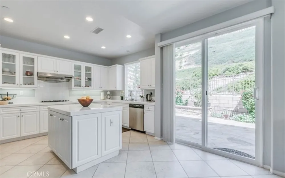 7981 E Loftwood Orange, CA 92867