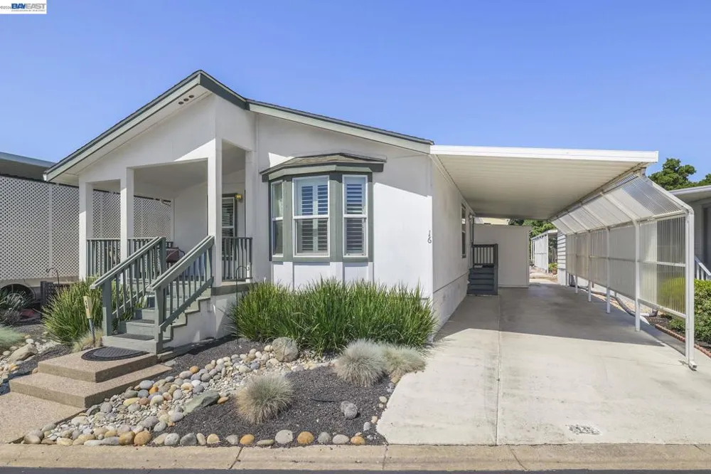3263 Vineyard Ave. Pleasanton, CA 94566