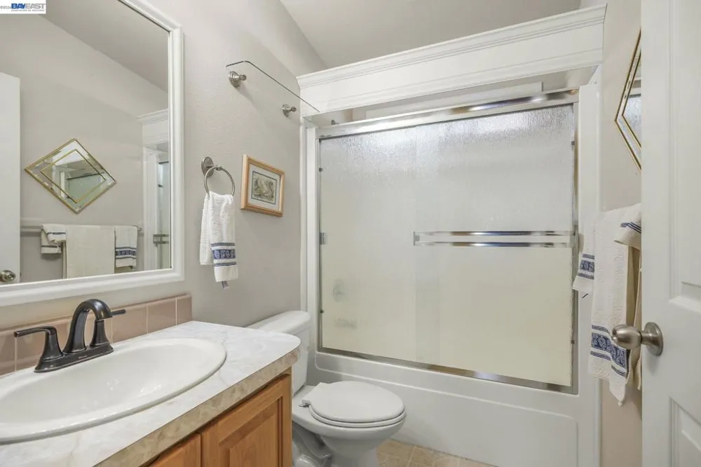 3263 Vineyard Ave. Pleasanton, CA 94566