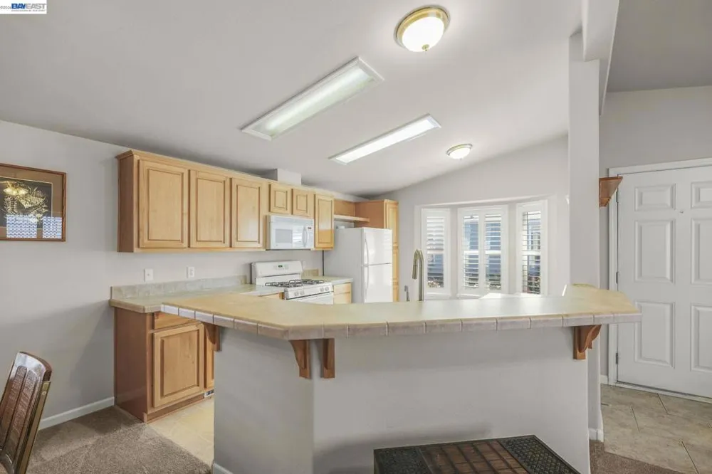3263 Vineyard Ave. Pleasanton, CA 94566